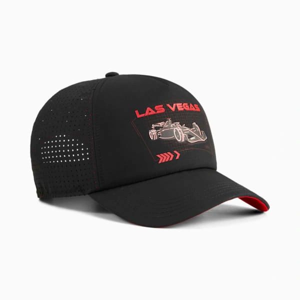 F1® Las Vegas: En råhvid trucker hat fra PUMA – vindue til Vegas-ræs!